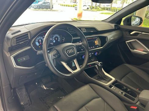 Used 2025 Audi Q3 2.0T Premium AWD/4WD image 6