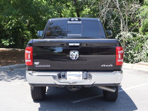 Used 2022 RAM 3500 Laramie AWD/4WD image 8