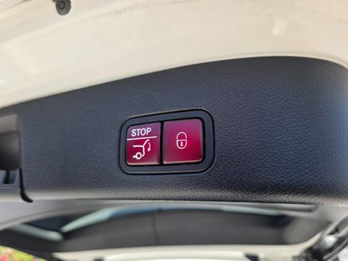 Used 2015 Mercedes-Benz GL 450 4MATIC w/ Parking Assist Package image 14