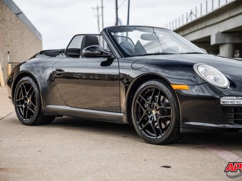 Used 2010 Porsche 911 Carrera RWD image 47