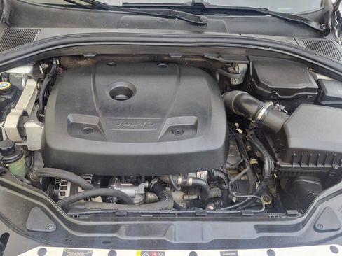 Used 2015 Volvo XC60 T5 Platinum image 68