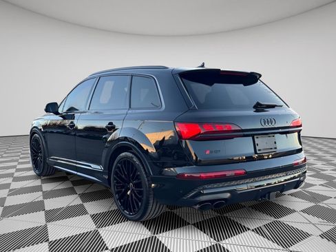 Certified 2025 Audi SQ7 Prestige w/ Prestige Package image 3