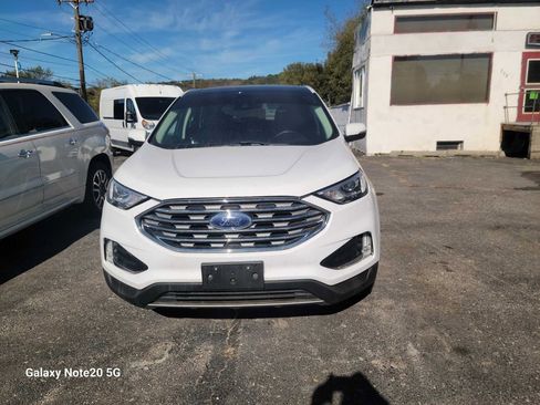 Used 2019 Ford Edge SEL w/ Equipment Group 201A image 5