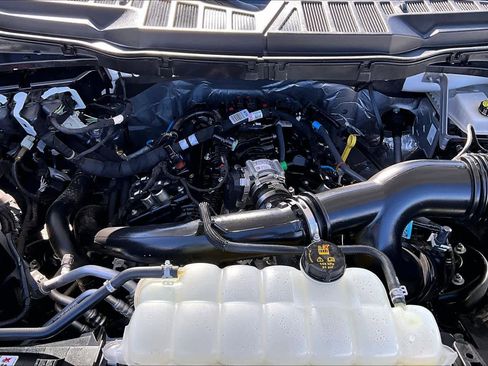 Used 2025 Ford F150 STX image 32