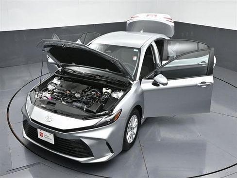 Certified 2026 Toyota Camry LE w/ Convenience Package FWD image 47