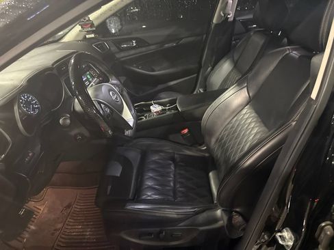 Used 2023 Nissan Maxima Platinum w/ Sport Mat Group FWD image 5