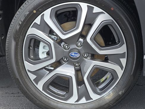 New 2026 Subaru Ascent Limited AWD/4WD image 16