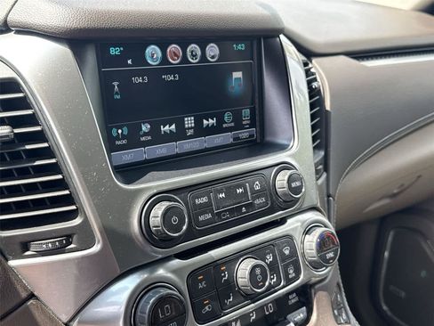 Used 2020 Chevrolet Tahoe Premier AWD/4WD image 24