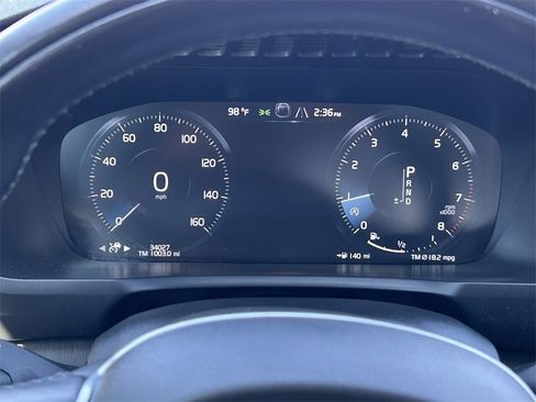 Used 2020 Volvo XC90 T6 Momentum w/ Protection Package Premier image 27