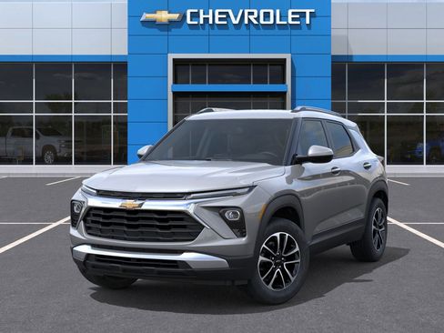 New 2026 Chevrolet TrailBlazer LT FWD image 6