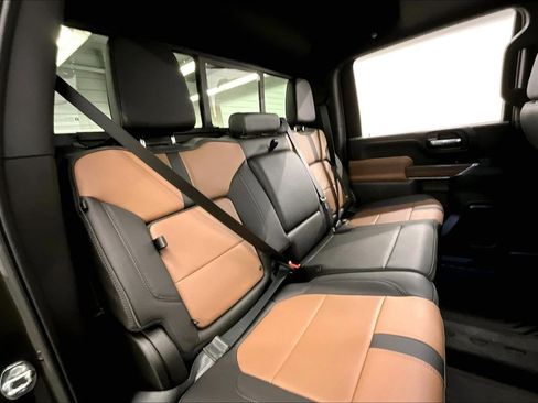 Used 2022 Chevrolet Silverado 3500 High Country w/ Safety Package II AWD/4WD image 24