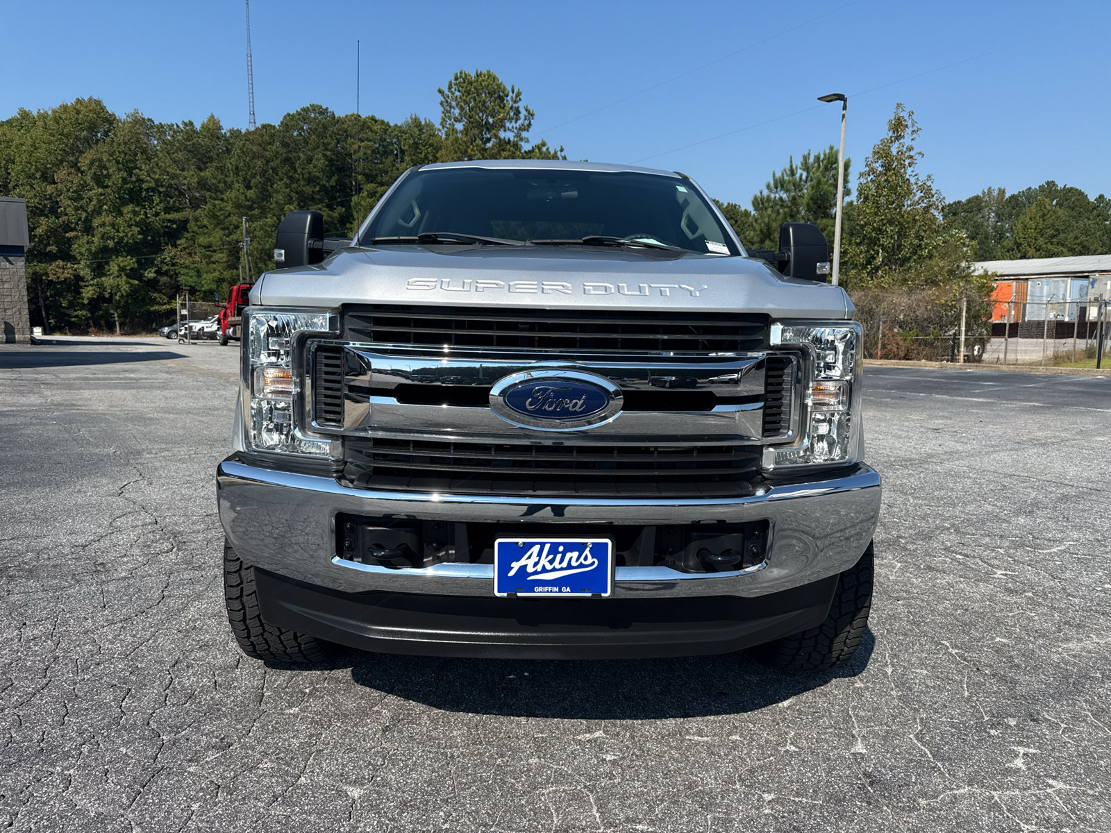 Used 2019 Ford F250 XLT AWD/4WD image 2