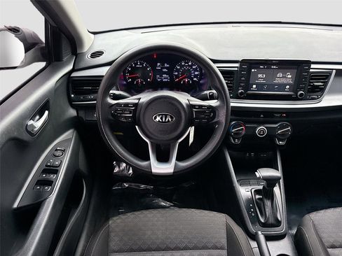 Used 2020 Kia Rio S image 22