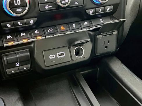Used 2019 GMC Sierra 1500 AT4 w/ AT4 Premium Package AWD/4WD image 21