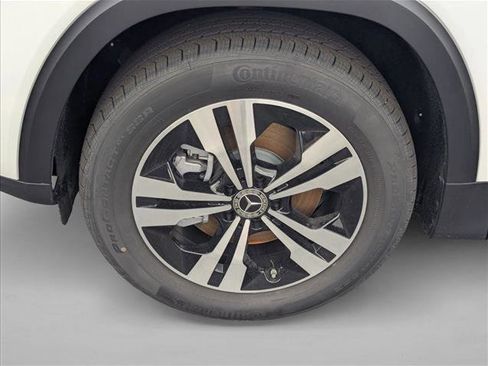 New 2026 Mercedes-Benz GLB 250 image 9