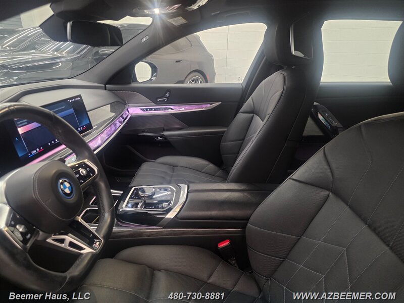 Used 2024 BMW i7 xDrive60 w/ M Sport Package RWD image 22