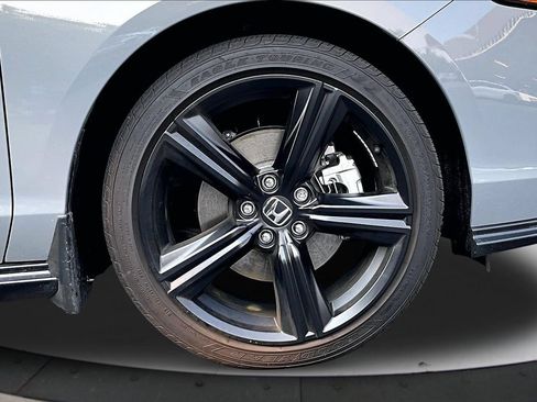 Used 2025 Honda Accord Sport image 34