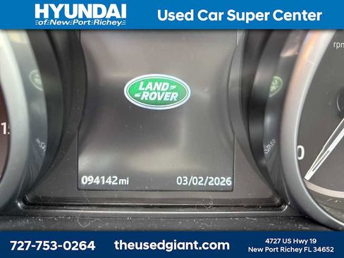 Used 2017 Land Rover Discovery HSE image 14