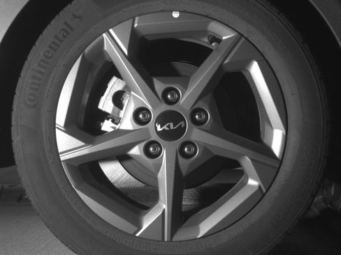 Used 2025 Kia K4 FWD image 15