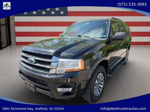 Used 2017 Ford Expedition XLT RWD image 1
