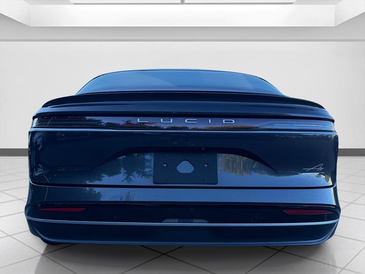 Used 2023 Lucid Air Grand Touring AWD/4WD image 4