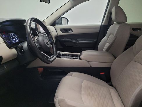 Used 2022 Nissan Pathfinder SV AWD/4WD image 17