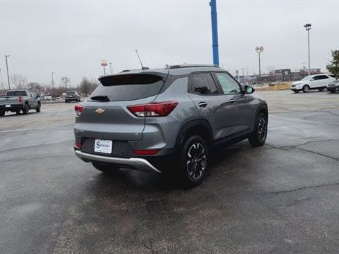 Used 2021 Chevrolet TrailBlazer LT w/ Convenience Package image 8