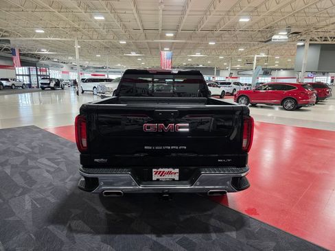 Used 2024 GMC Sierra 1500 SLT w/ SLT Premium Plus Package image 4
