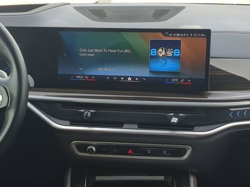 Used 2024 BMW X5 sDrive40i w/ Premium Package image 16