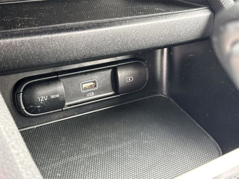 Used 2024 Kia Forte LXS w/ LXS Technology Package FWD image 24