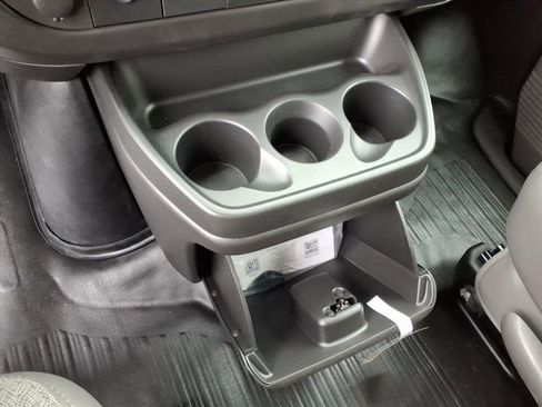 New 2025 Chevrolet Express 2500 image 25
