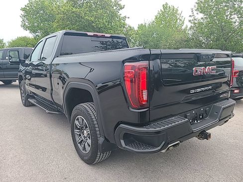 Used 2024 GMC Sierra 1500 AT4 w/ Technology Package AWD/4WD image 6