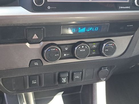 Used 2021 Toyota Tacoma SR5 image 29