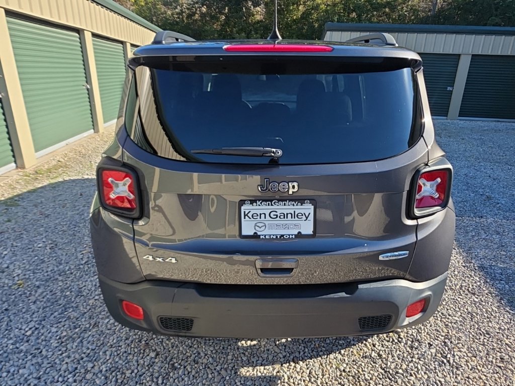 Used 2018 Jeep Renegade Latitude AWD/4WD image 4