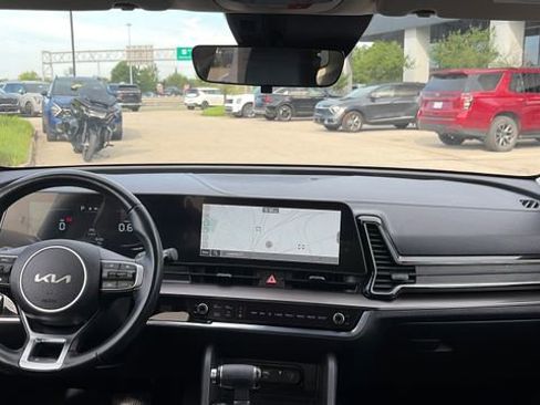Used 2023 Kia Sportage EX FWD image 15