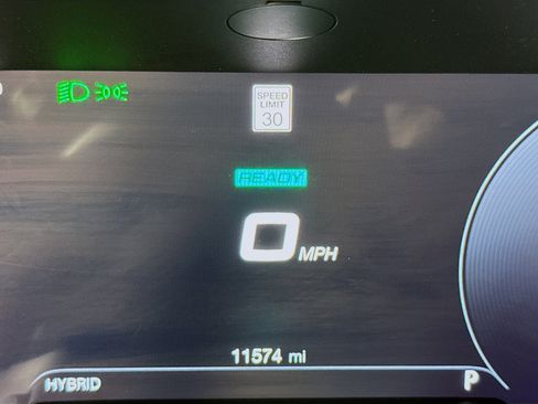 Used 2024 Dodge Hornet R/T w/ R/T Blacktop Package image 15