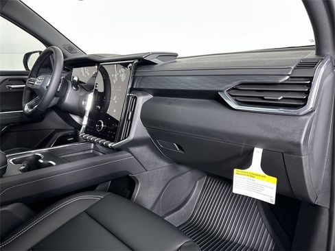 New 2026 GMC Acadia Elevation image 30