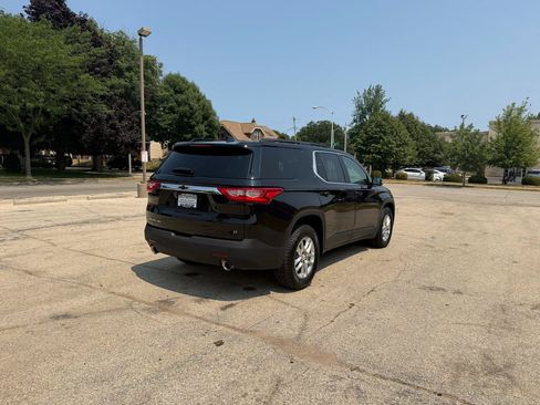 Used 2019 Chevrolet Traverse LT w/ LPO, Floor Liner Package AWD/4WD image 7