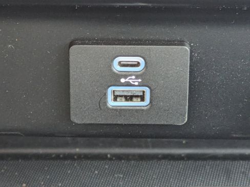 Used 2023 Ford F150 XL w/ Trailer Tow Package image 18