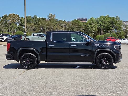 Used 2023 GMC Sierra 1500 Denali w/ Denali Reserve Package AWD/4WD image 6
