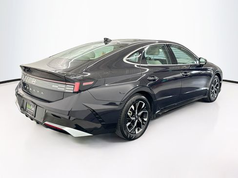 Used 2025 Hyundai Sonata SEL FWD image 9