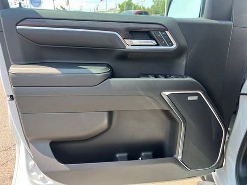 Used 2024 GMC Sierra 1500 SLT w/ SLT Premium Plus Package AWD/4WD image 21