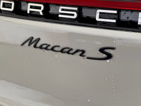 New 2026 Porsche Macan S image 33