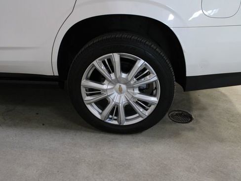 Used 2021 Chevrolet Tahoe High Country w/ Premium Package image 36