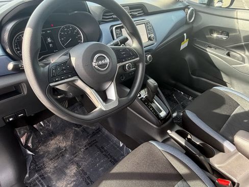 New 2025 Nissan Versa SV w/ Trunk Package image 2