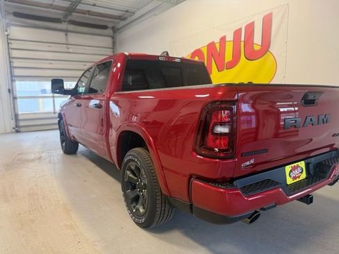 New 2026 RAM 1500 4x4 Crew Cab image 3