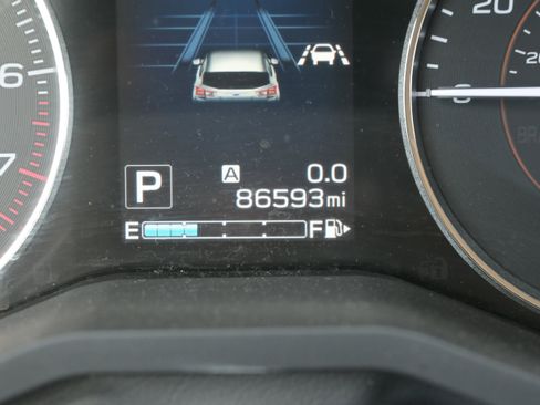 Used 2018 Subaru Crosstrek 2.0i Limited image 16