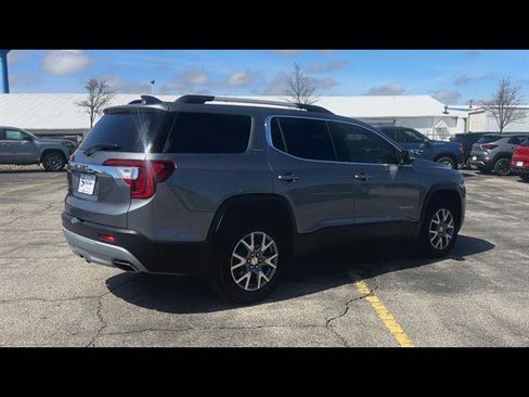 Used 2020 GMC Acadia SLT w/ LPO, Floor Liner Package FWD image 32
