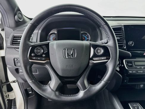 Certified 2019 Honda Passport Touring image 11