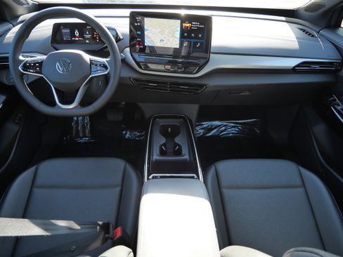 Certified 2023 Volkswagen ID.4 Pro S image 10